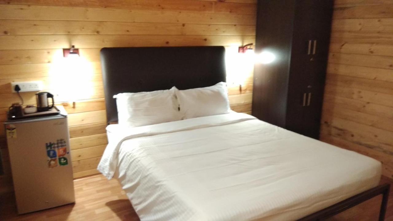 Lazy Frog Guest House Cavelossim Extérieur photo