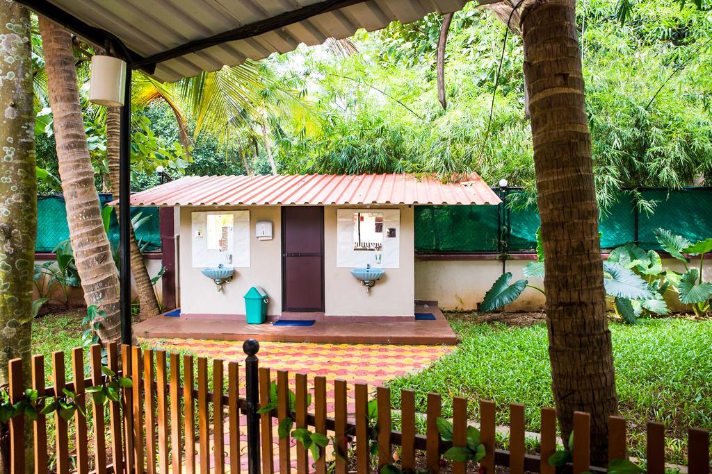 Lazy Frog Guest House Cavelossim Extérieur photo