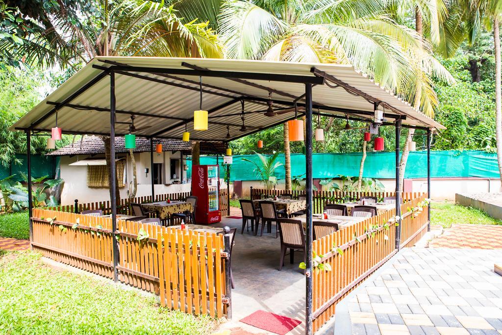 Lazy Frog Guest House Cavelossim Extérieur photo
