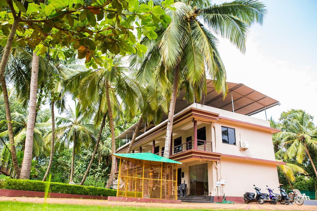 Lazy Frog Guest House Cavelossim Extérieur photo